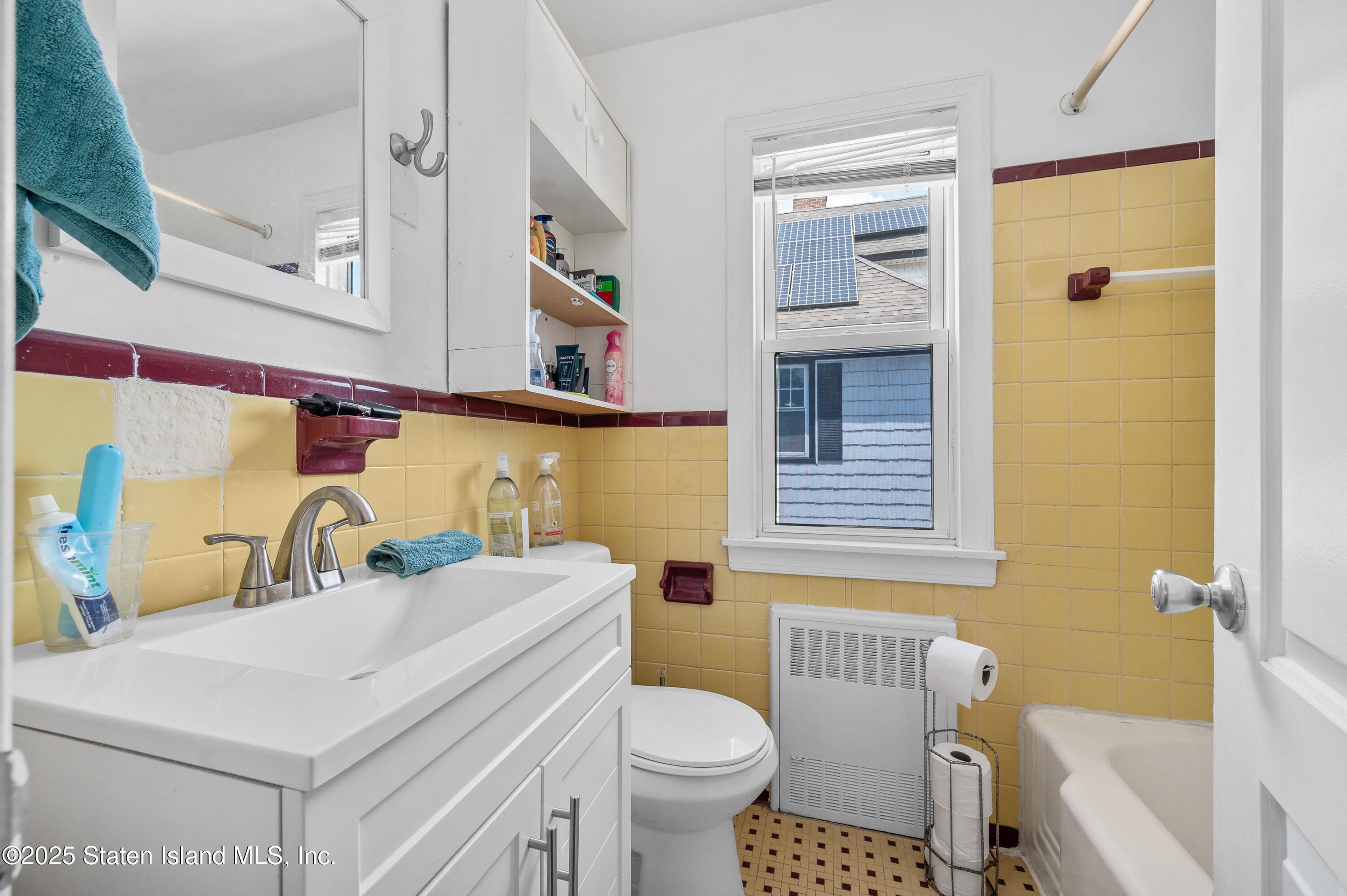 325 College Avenue, Staten Island, NY, 10314 image 19