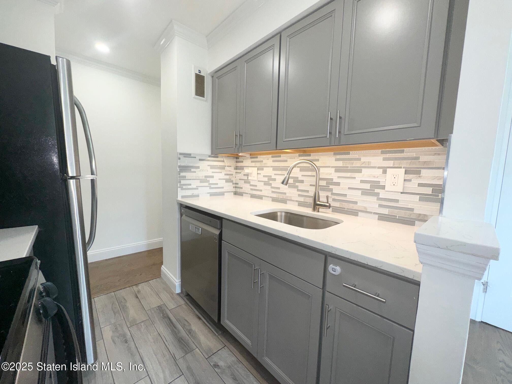 416 Maryland Avenue 2b, Staten Island, NY, 10305 image 6