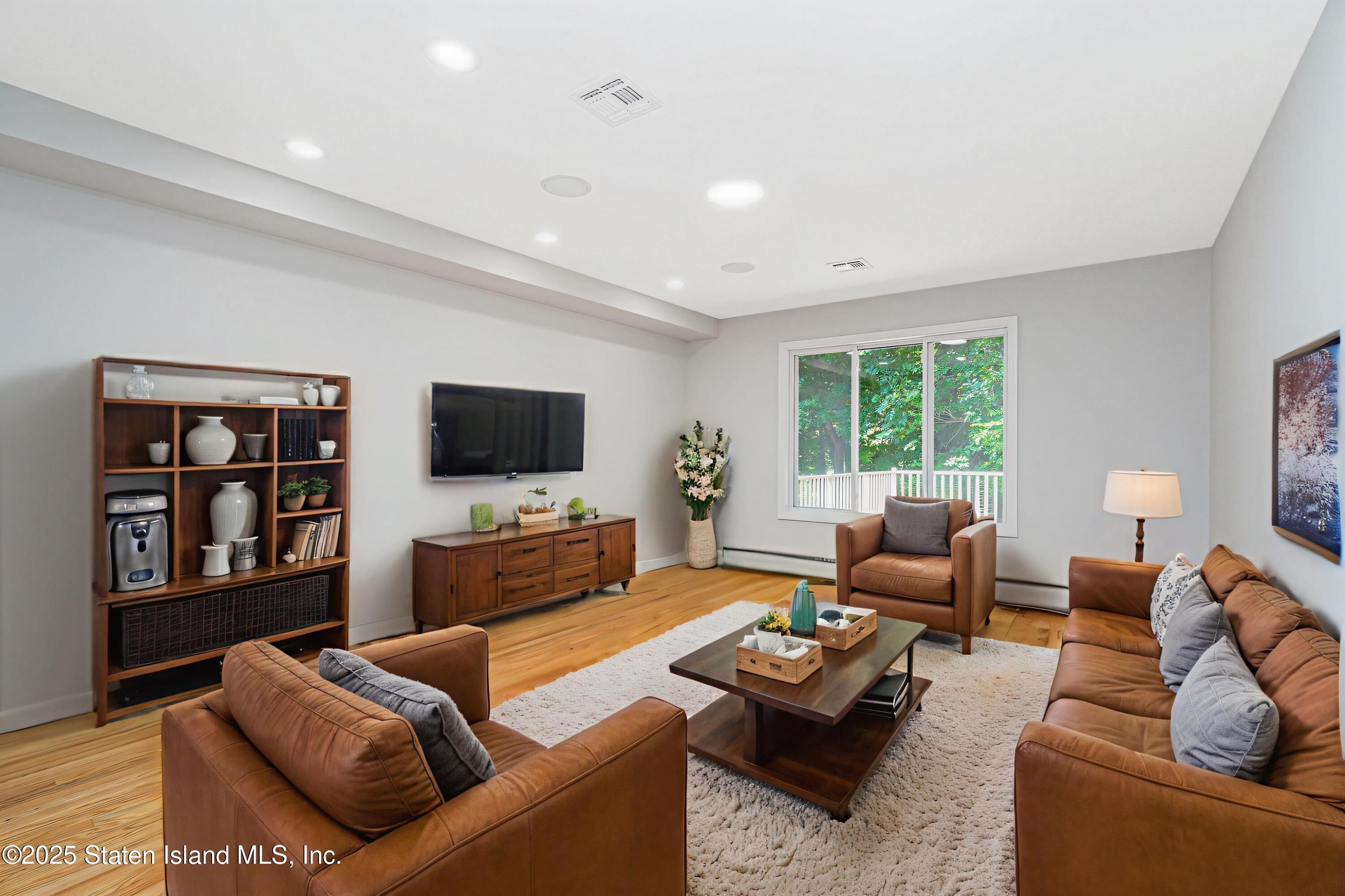 34 Orbit Lane, Staten Island, NY, 10314 image 17