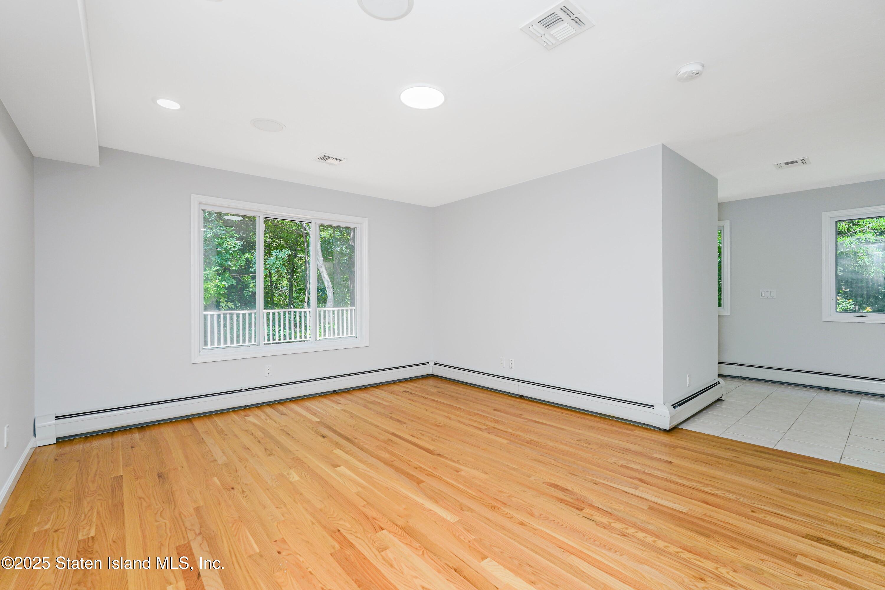 34 Orbit Lane, Staten Island, NY, 10314 image 13