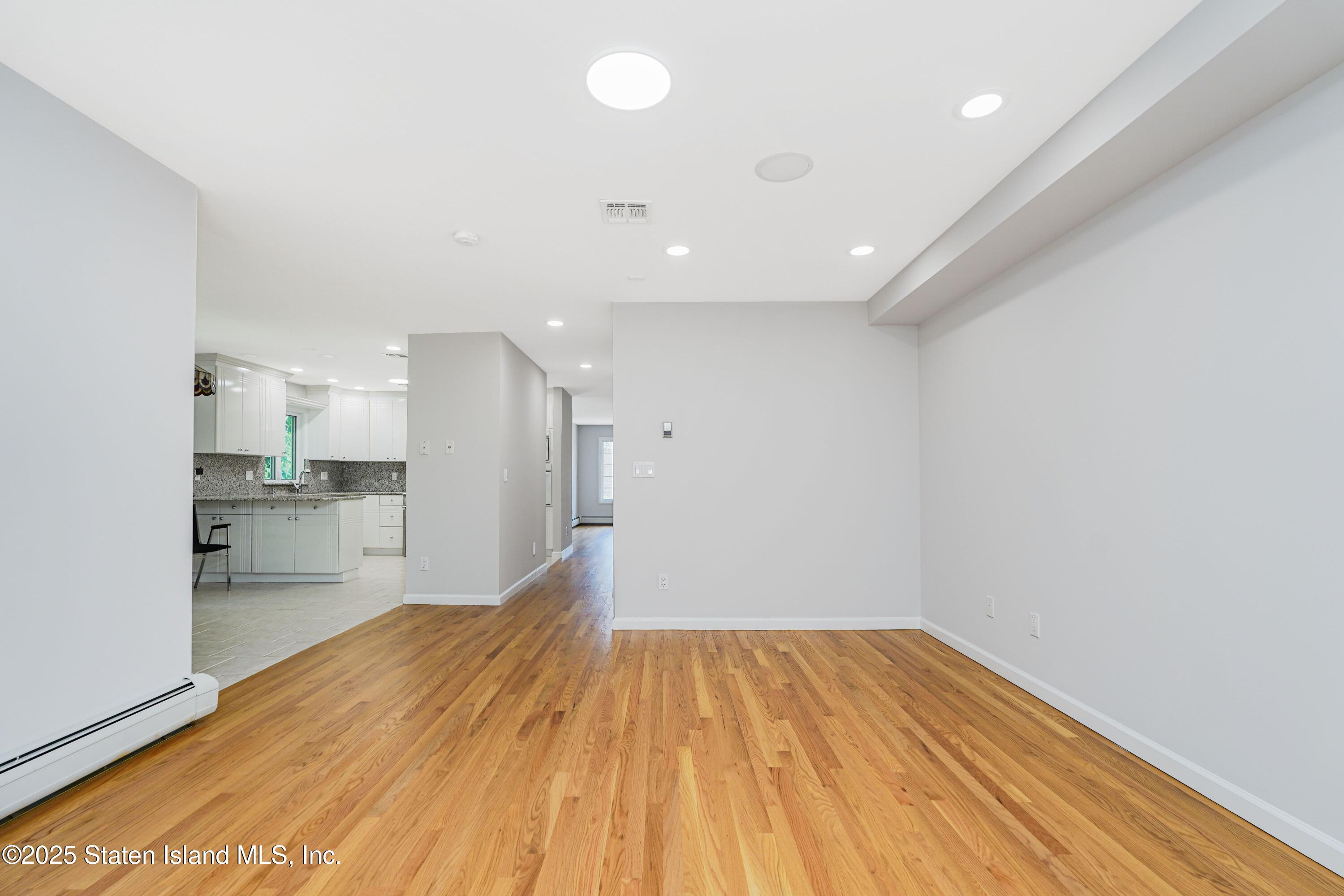 34 Orbit Lane, Staten Island, NY, 10314 image 14
