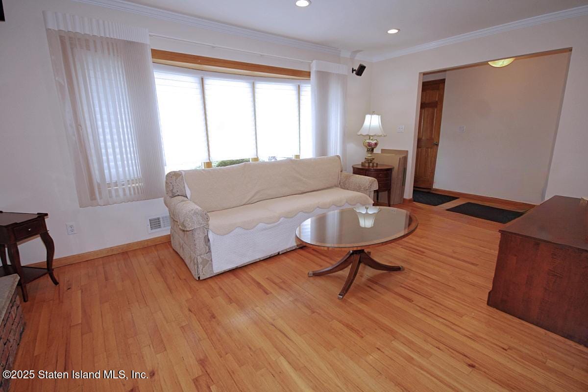 175 Amber Street Image 5