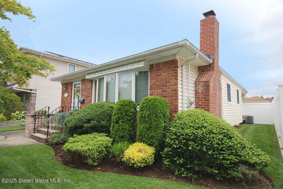 175 Amber Street Image 3