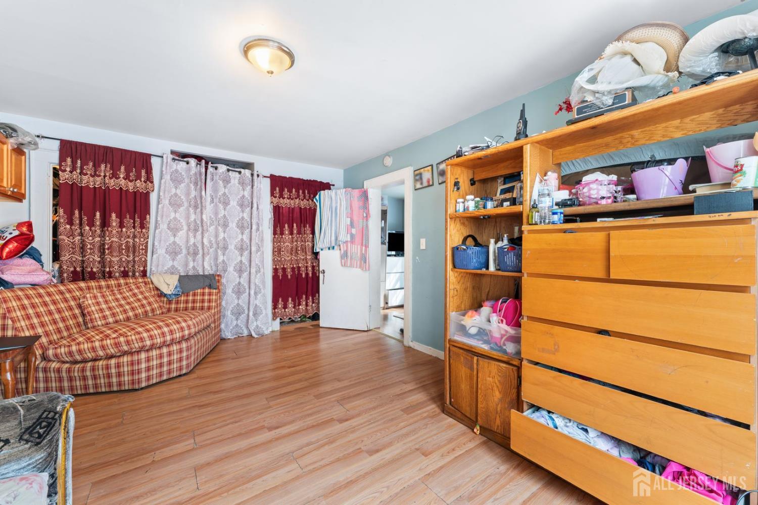 68 Welton Street, New Brunswick, NJ, 08901 image 25