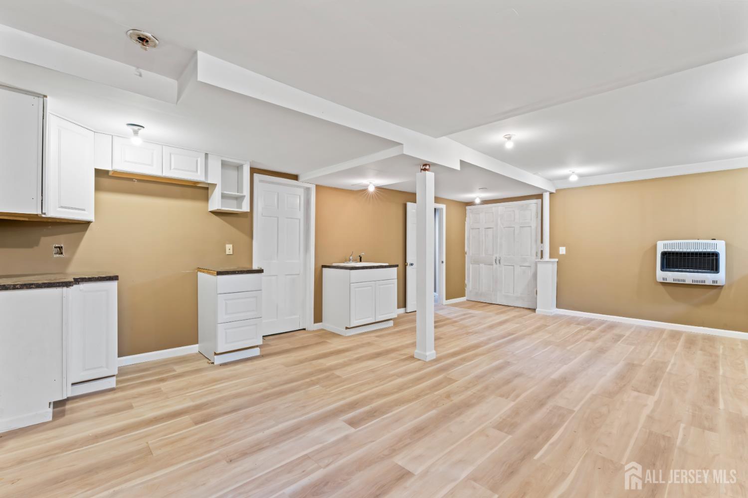 76 9th Street, Middletown, NJ, 07718 image 27