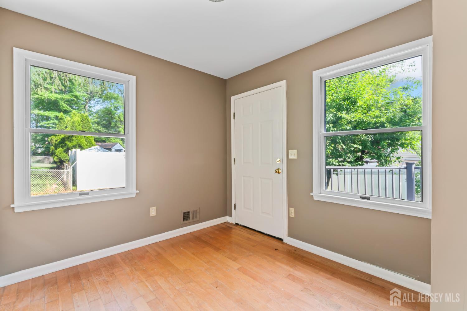76 9th Street, Middletown, NJ, 07718 image 17