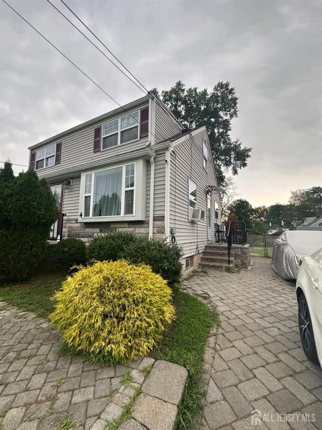 4 Fitzsimmons Avenue Image 3