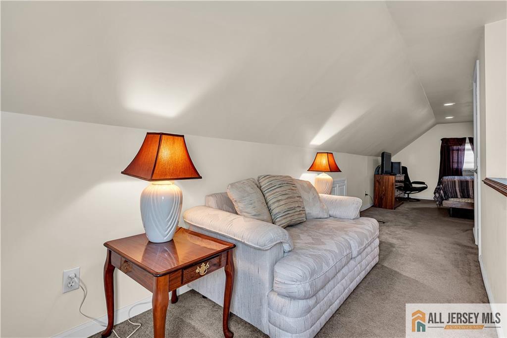 513 Howard Avenue, Middlesex, NJ, 08846 image 17