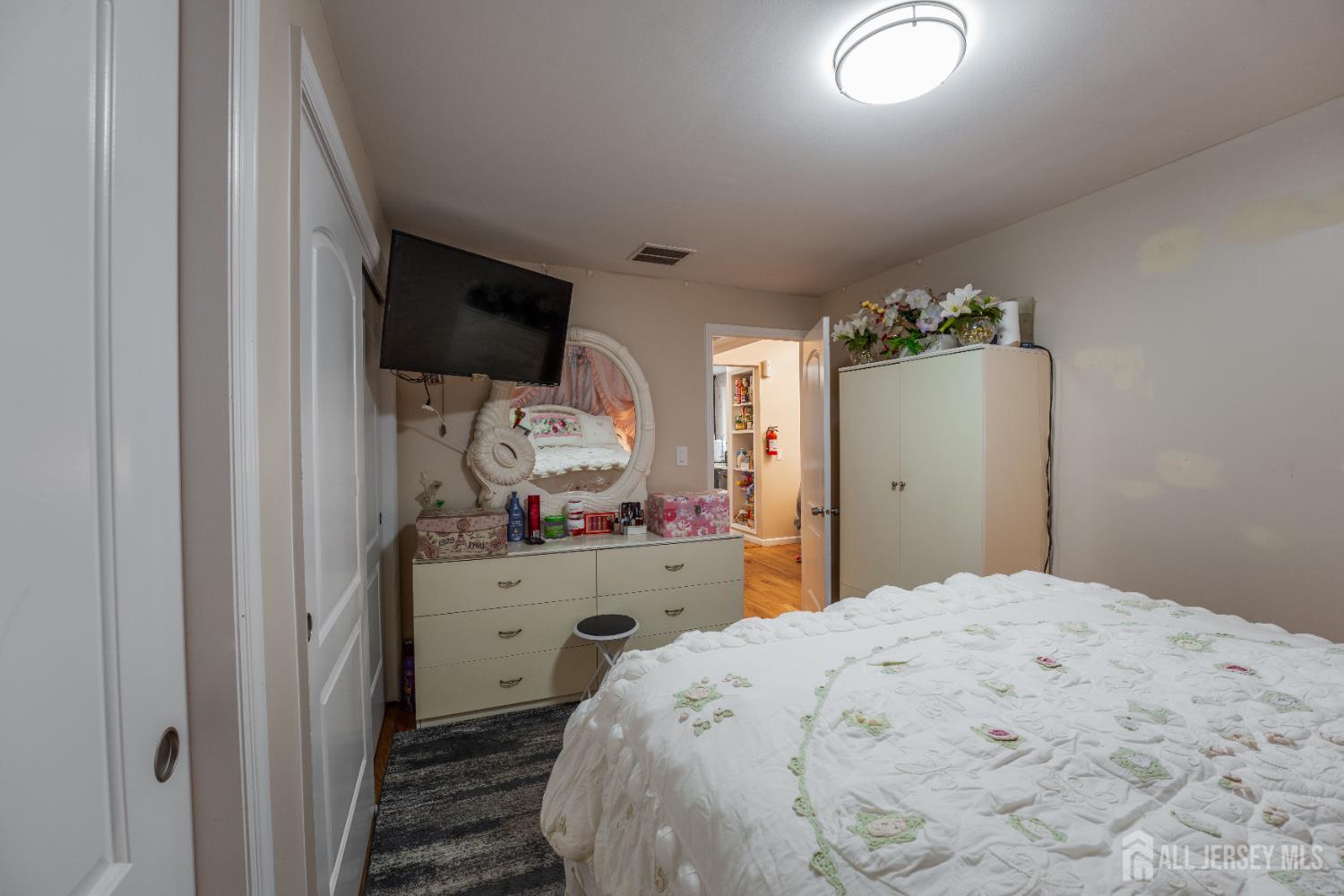 68 Maple Street, Bridgewater, NJ, 08807 image 14