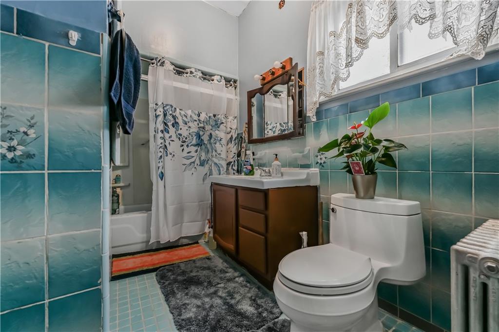 515 East 24th Street, Brooklyn, New York, 11210 image 21