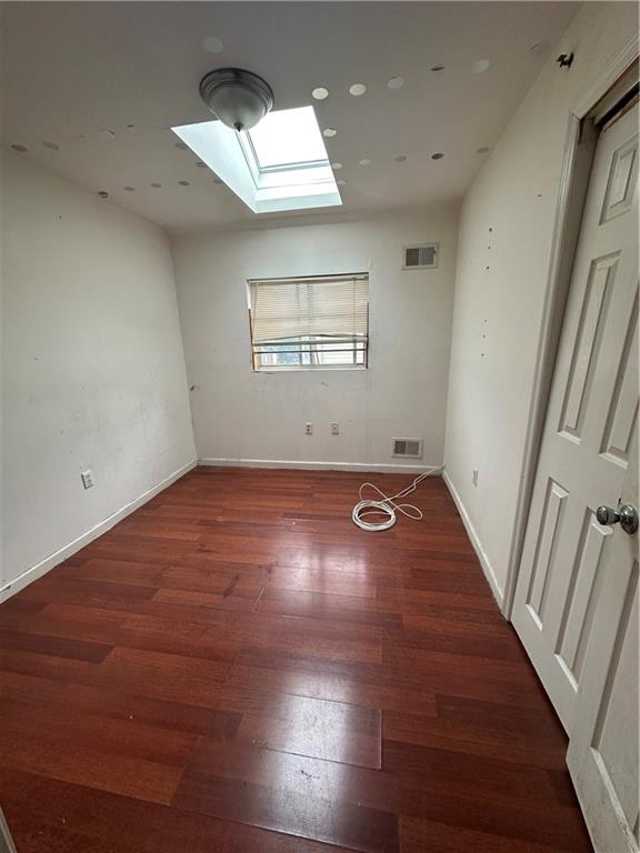 165 Brighton Avenue, Staten  Island, New York, 10301 image 9