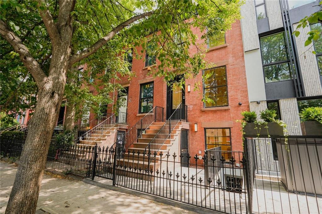 641A Baltic Street Image 2