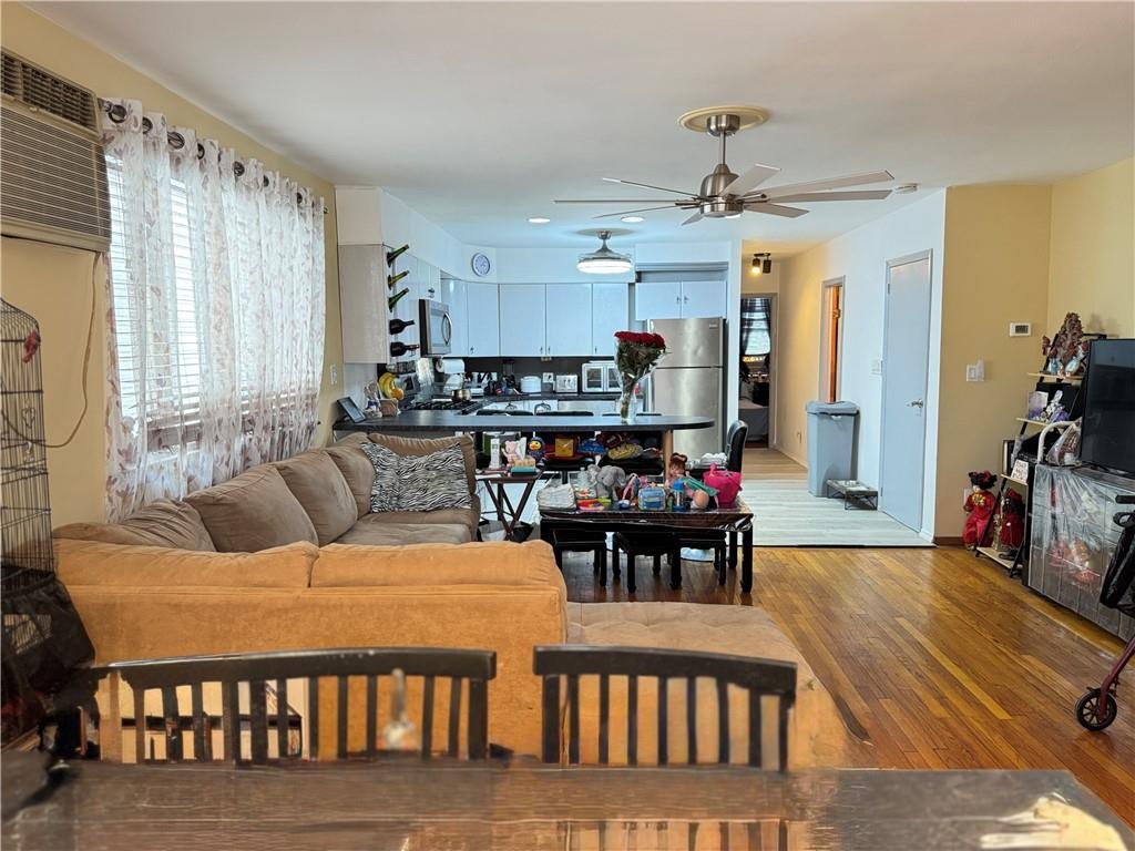 3724 Laurel Avenue, Brooklyn, New York, 11224 image 14