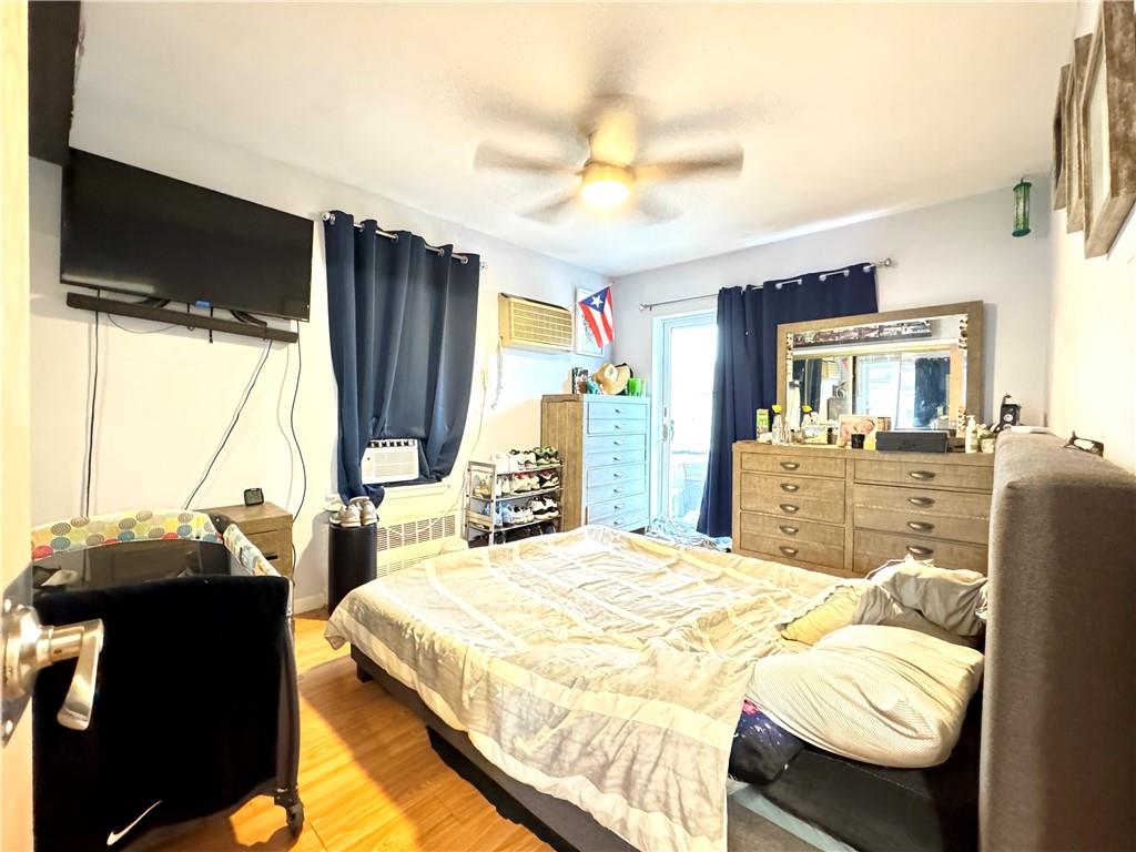 3724 Laurel Avenue, Brooklyn, New York, 11224 image 29