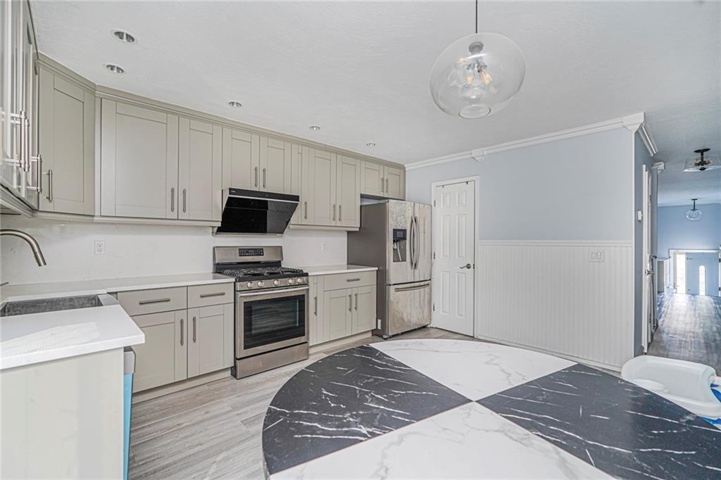 499 Medina Street, Staten  Island, New York, 10306 image 17