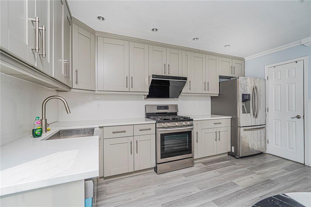 499 Medina Street, Staten  Island, New York, 10306 image 19