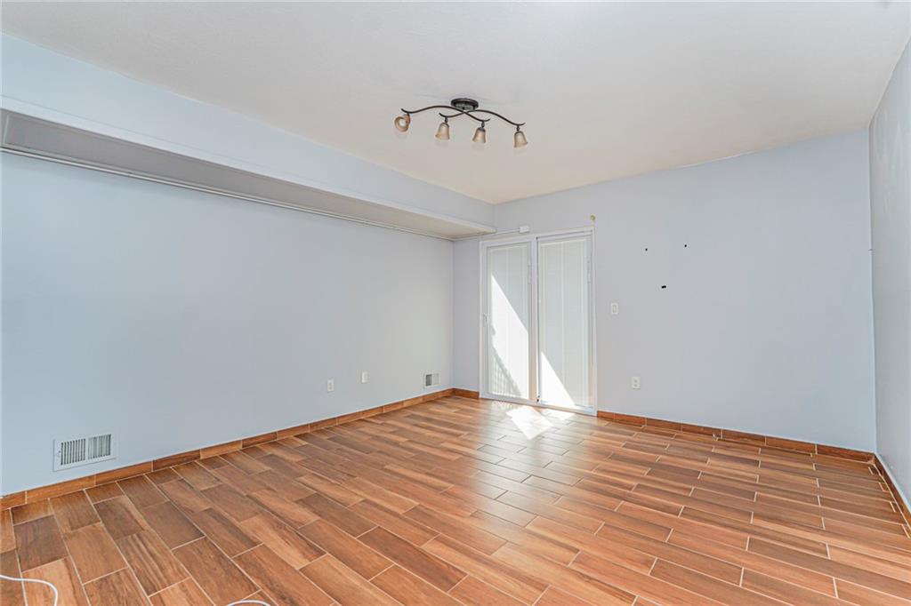 499 Medina Street, Staten  Island, New York, 10306 image 22