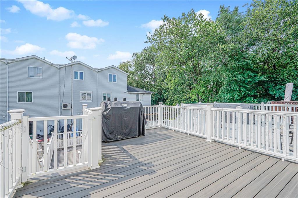 499 Medina Street, Staten  Island, New York, 10306 image 28