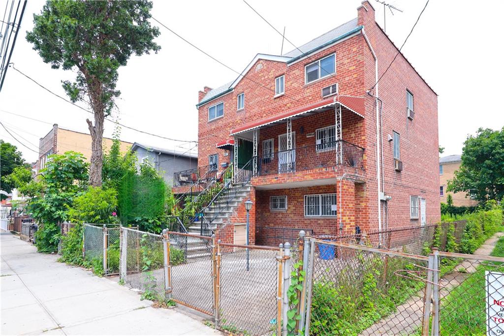 2441A East 14th Street Image 2