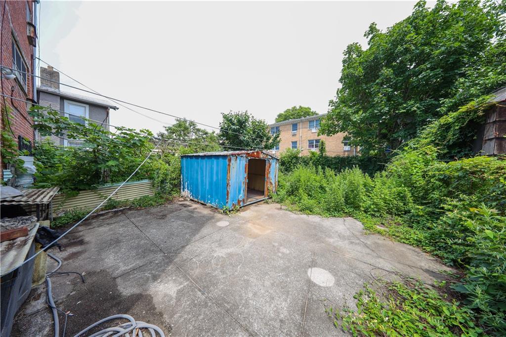 2441A East 14th Street Image 4