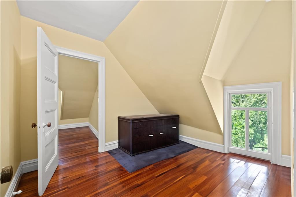 150 Douglas Road, Staten  Island, New York, 10304 image 24