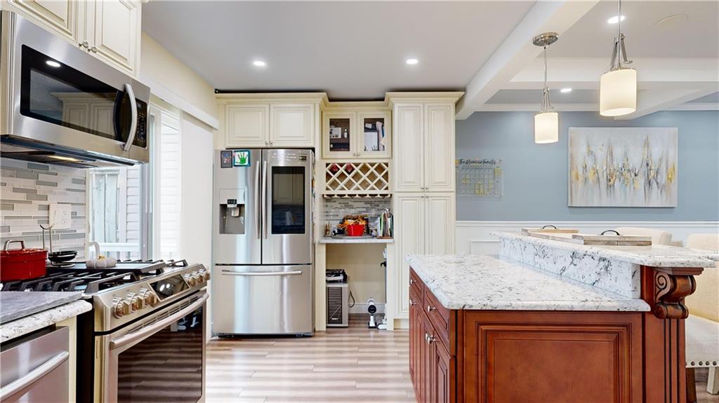 39 Hemlock Court, Staten  Island, New York, 10309 image 12