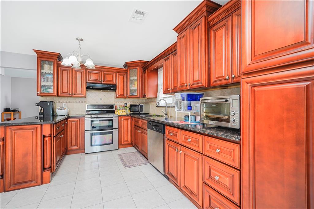 1114 Arden Avenue, Staten  Island, New York, 10312 image 8