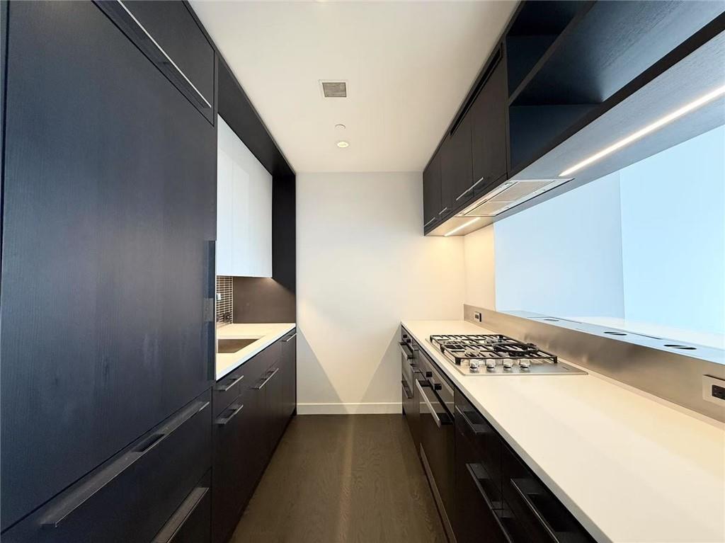 252 South Street B19, Manhattan, New York, 10002 image 7