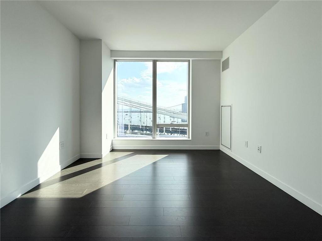 252 South Street B19, Manhattan, New York, 10002 image 8