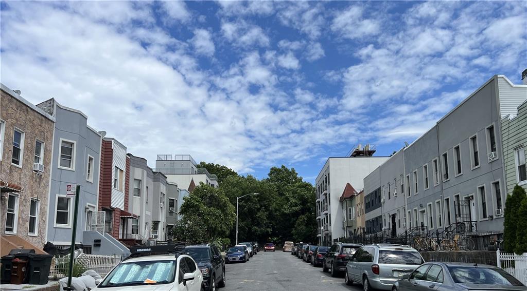 75 De Sales Place, Brooklyn, New York, 11207 image 13