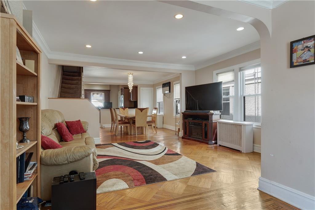 1448 East 65th Street Image 3