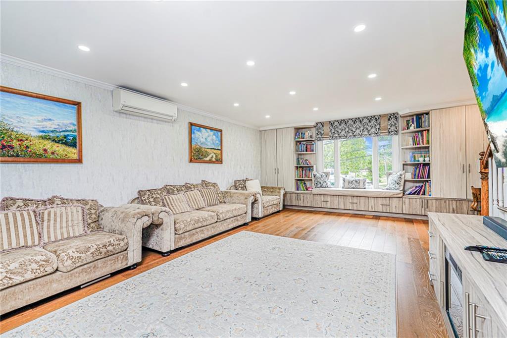 165 Cannon Avenue, Staten  Island, New York, 10314 image 17