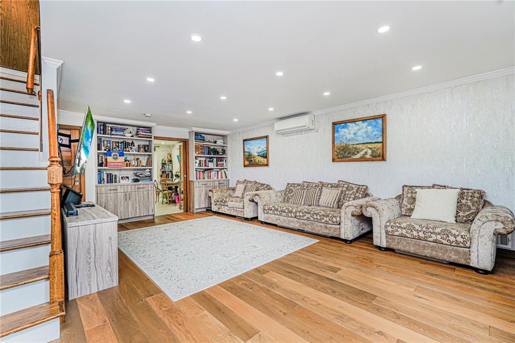 165 Cannon Avenue, Staten  Island, New York, 10314 image 23