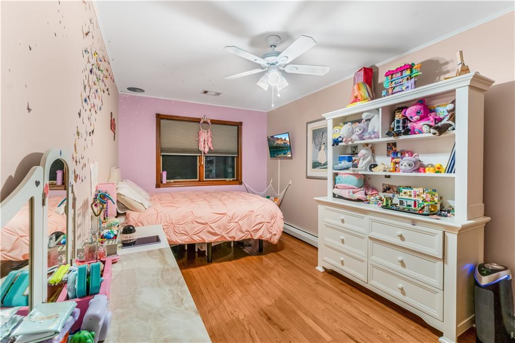 124 North Drive 124, Staten  Island, New York, 10305 image 10