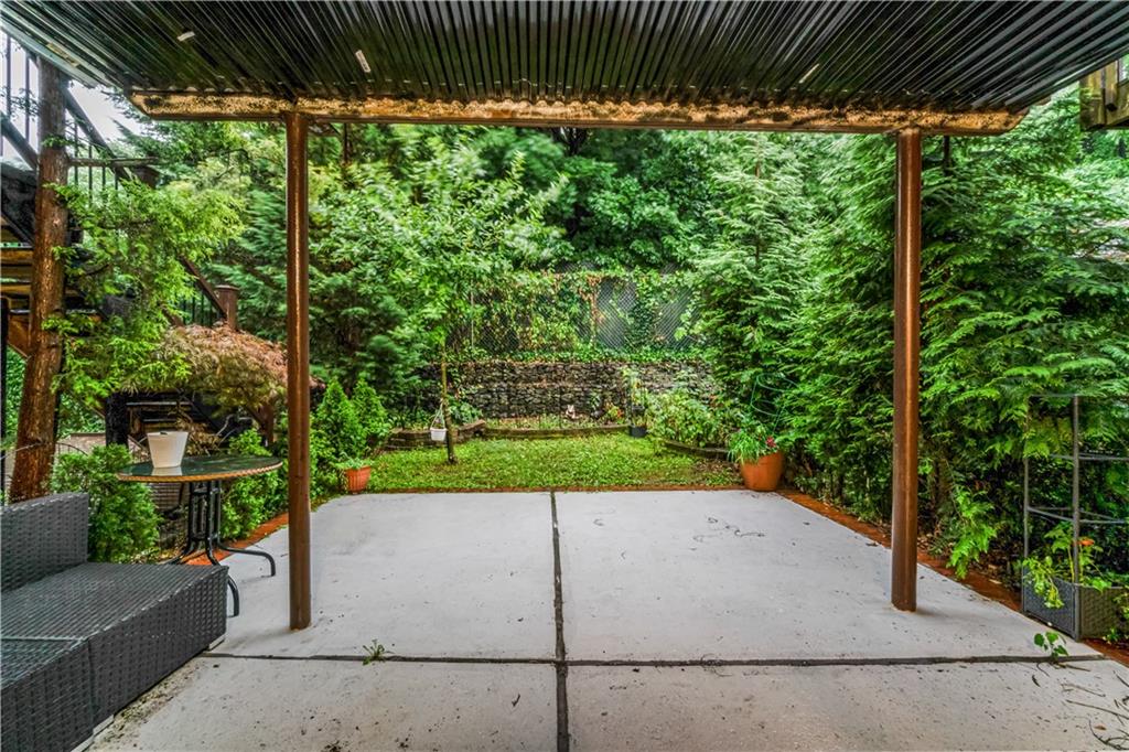 124 North Drive 124, Staten  Island, New York, 10305 image 22