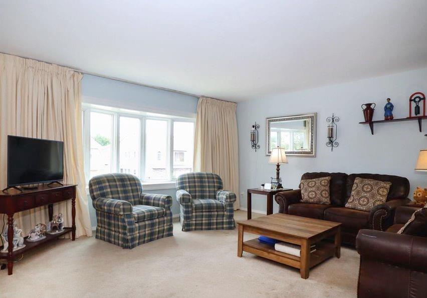 140 Regis Drive Image 5