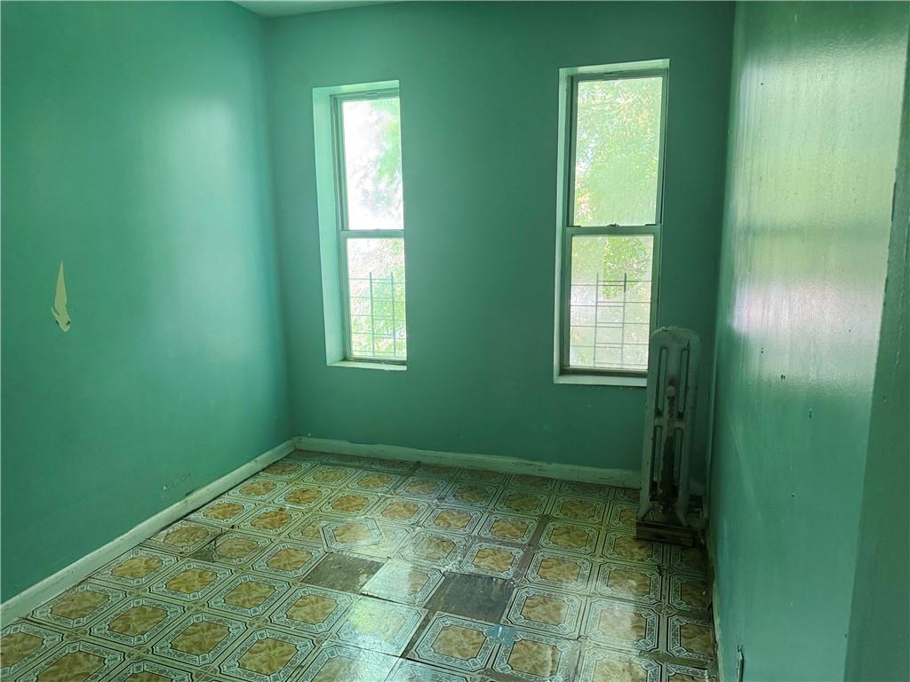 2044 Strauss Street, Brooklyn, New York, 11212 image 9