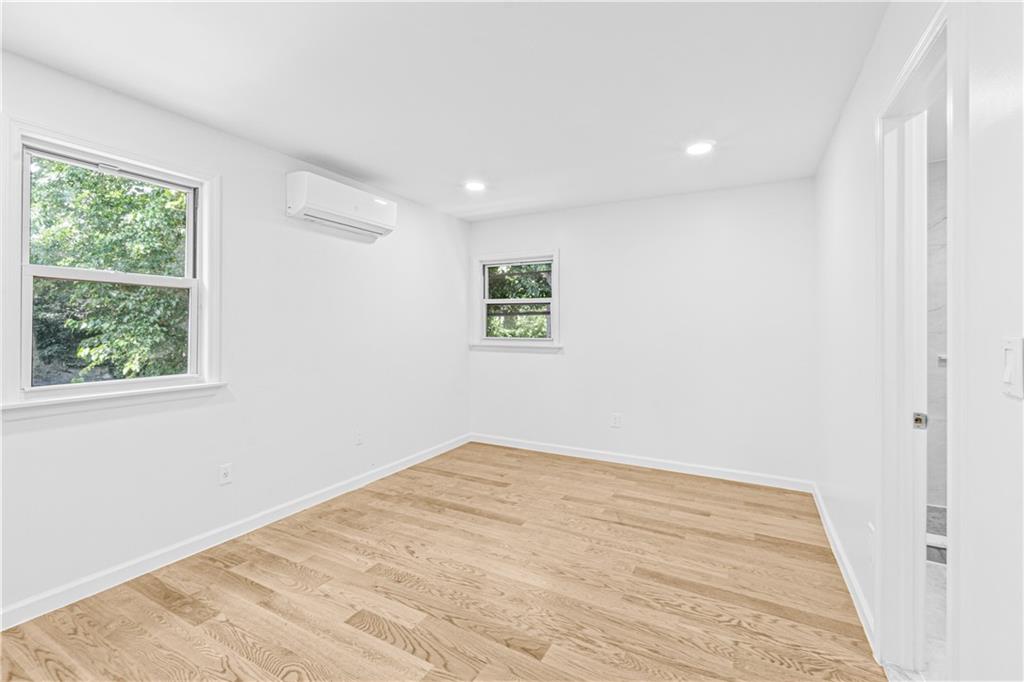 84 Elm Street, Staten  Island, New York, 10310 image 15