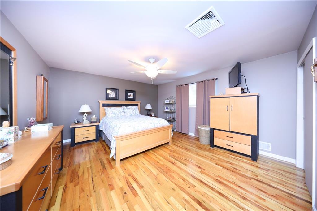 595 Sheldon Avenue, Staten  Island, New York, 10312 image 12
