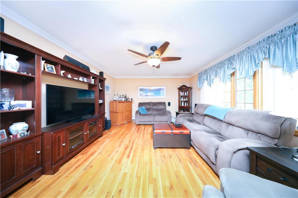 595 Sheldon Avenue, Staten  Island, New York, 10312 image 6