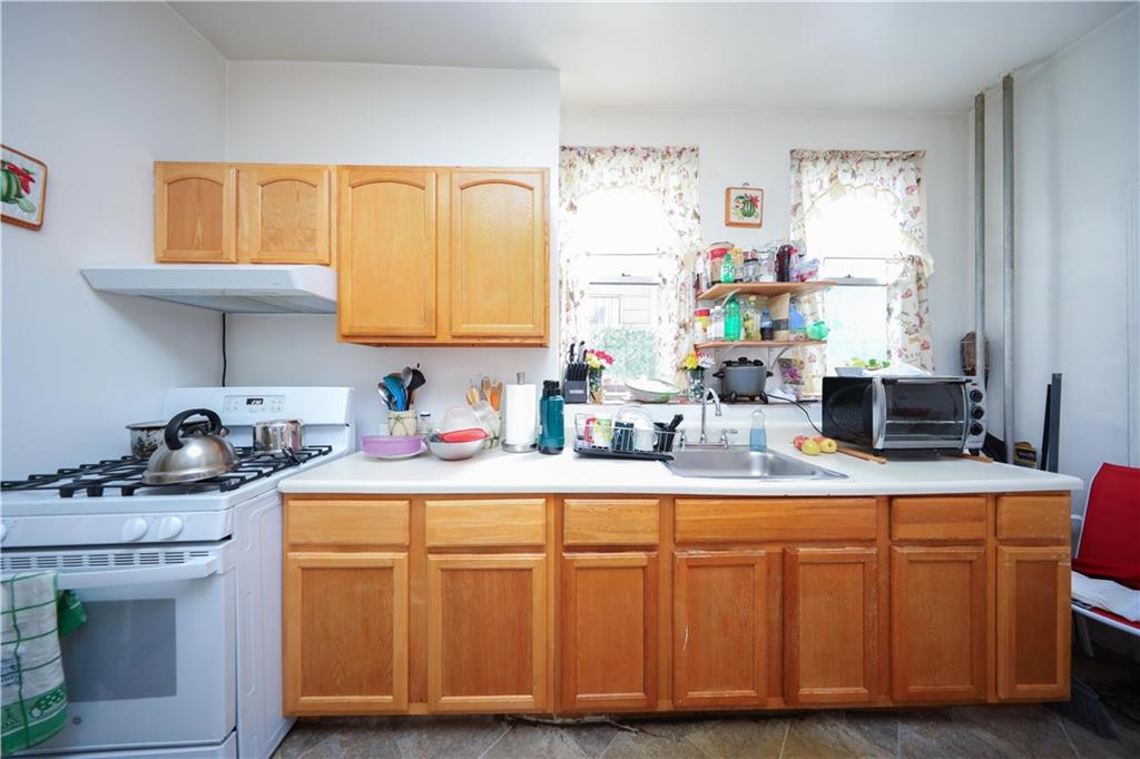 780 Van Duzer Street, Staten  Island, New York, 10304 image 10