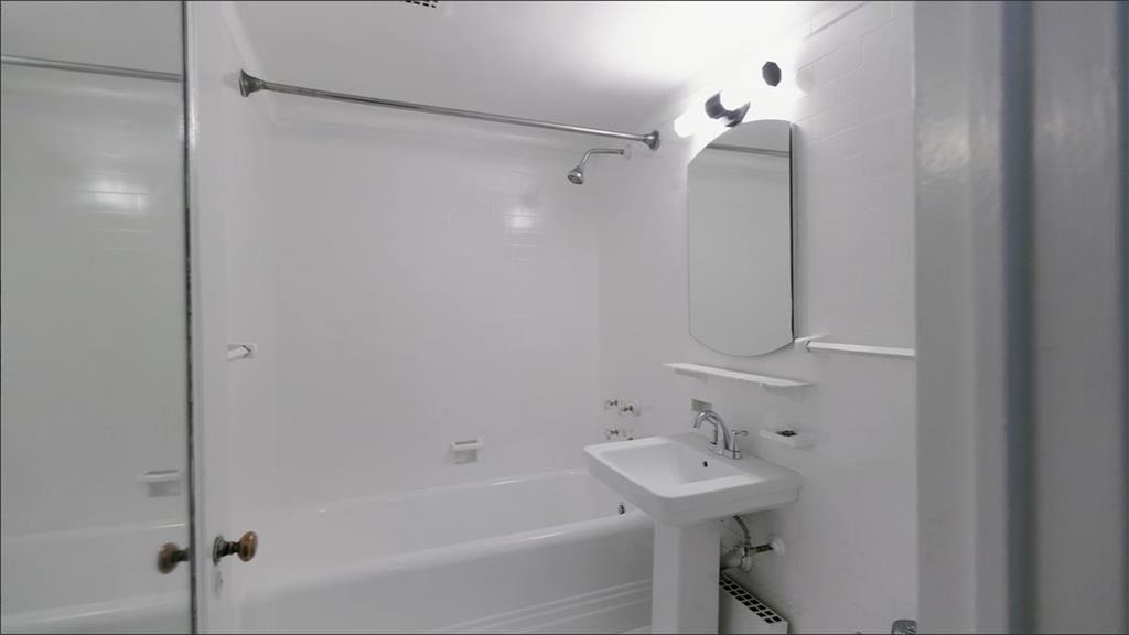 353 West 56th Street 2D, Manhattan, New York, 10019 image 24