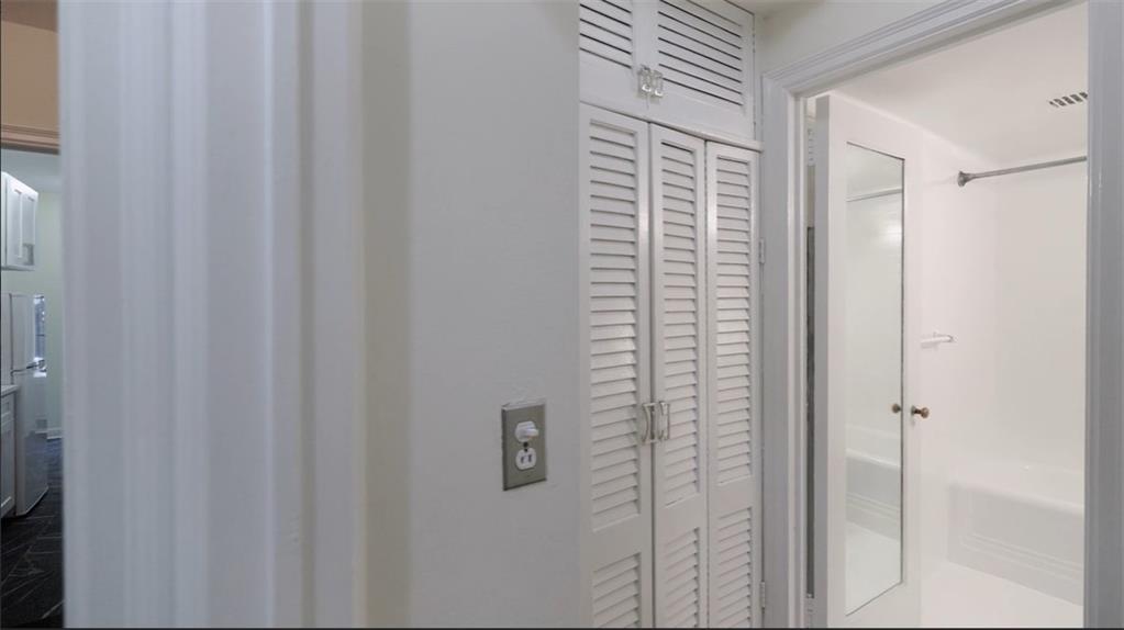 353 West 56th Street 2D, Manhattan, New York, 10019 image 7