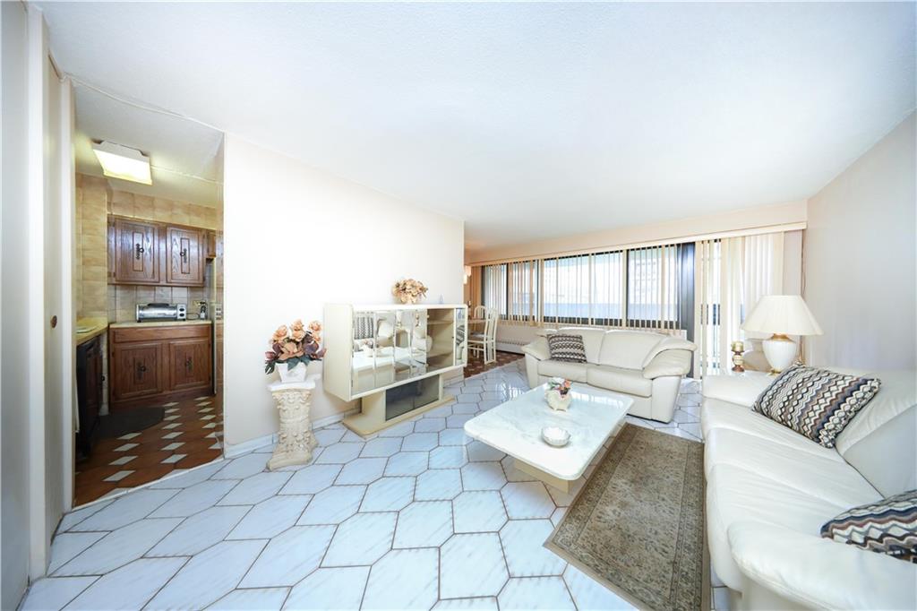 90 Beekman Street 7B Image 2