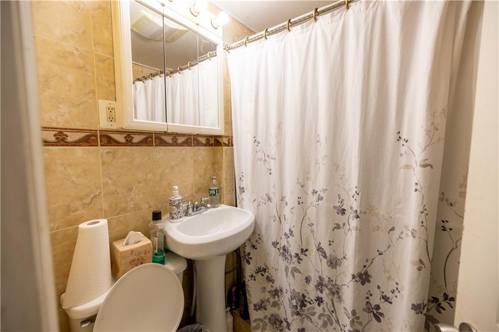 12 Vermont Court, Brooklyn, New York, 11207 image 12