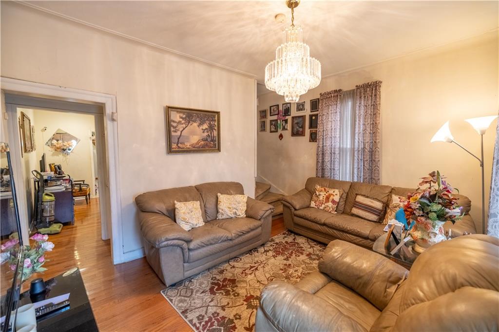 12 Vermont Court Image 3