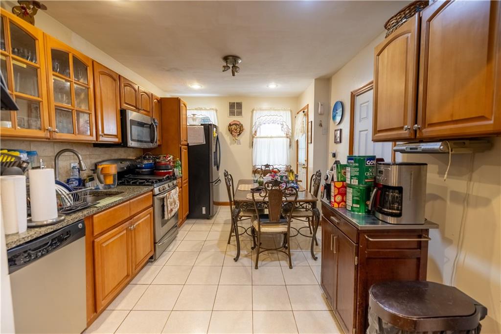 12 Vermont Court, Brooklyn, New York, 11207 image 7