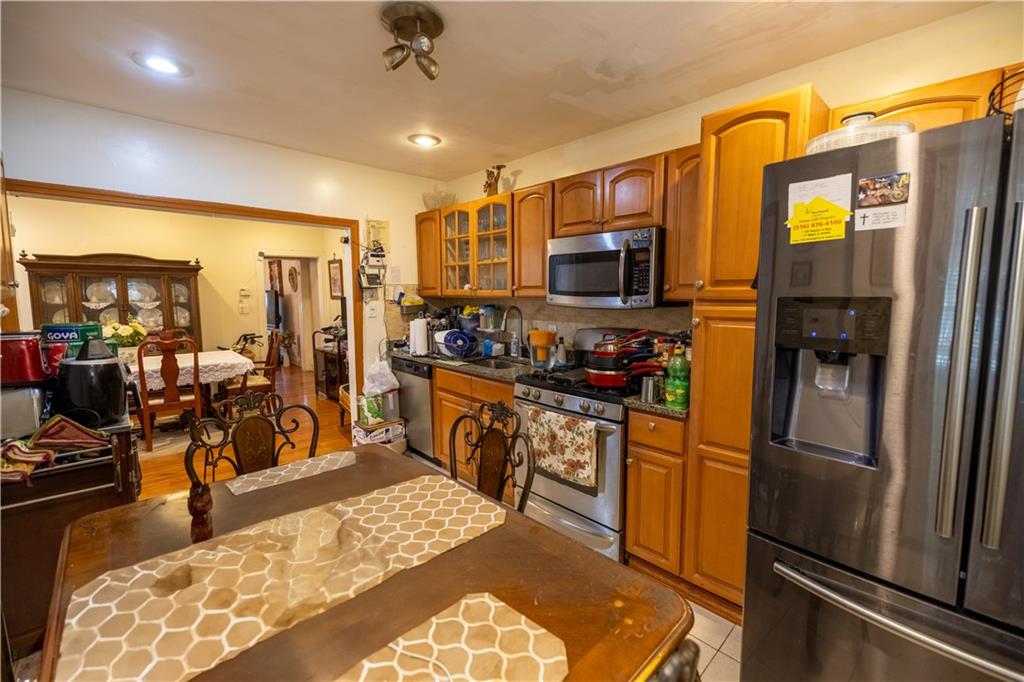 12 Vermont Court, Brooklyn, New York, 11207 image 9