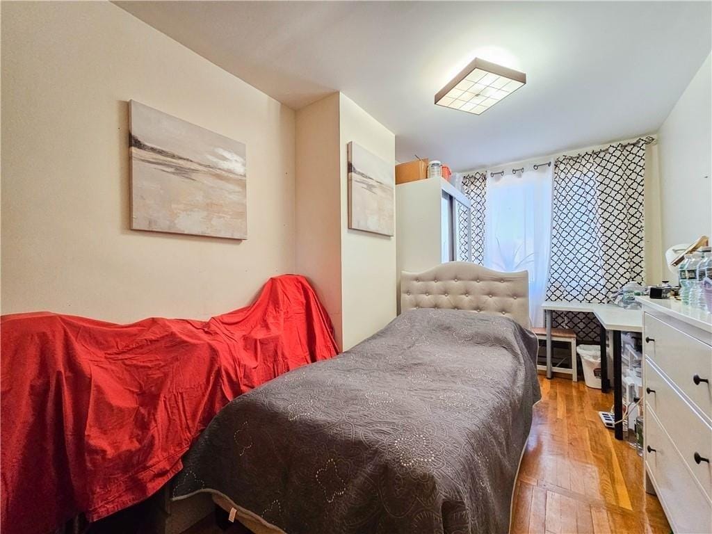 2540 East 11th Street, Brooklyn, New York, 11235 image 15