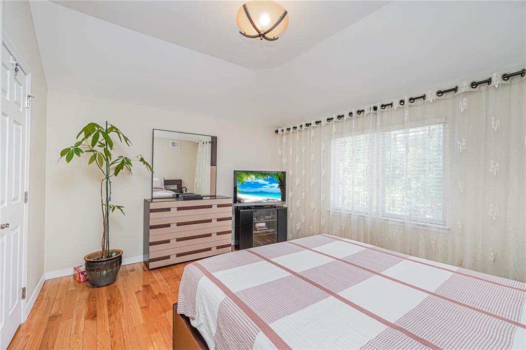 39 Winfield Avenue, Staten  Island, New York, 10305 image 16